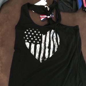 Brand new women’s patriotic like tank top!
